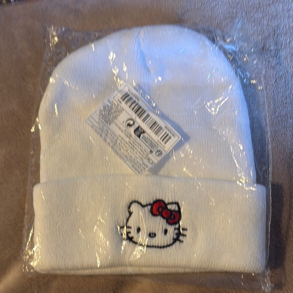 Hello Kitty Beanie